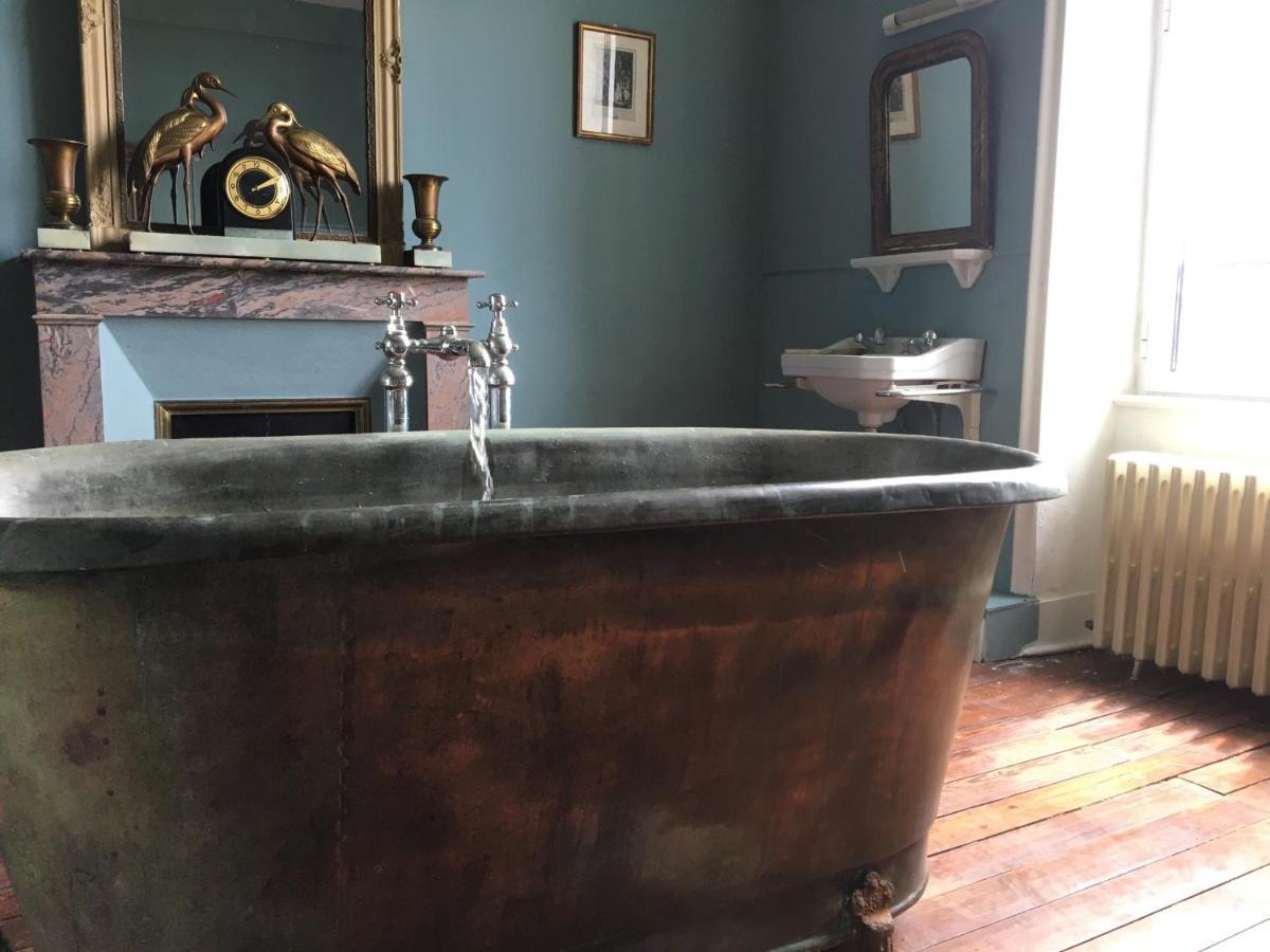 La Maison Ruth Montbray Bagian luar foto