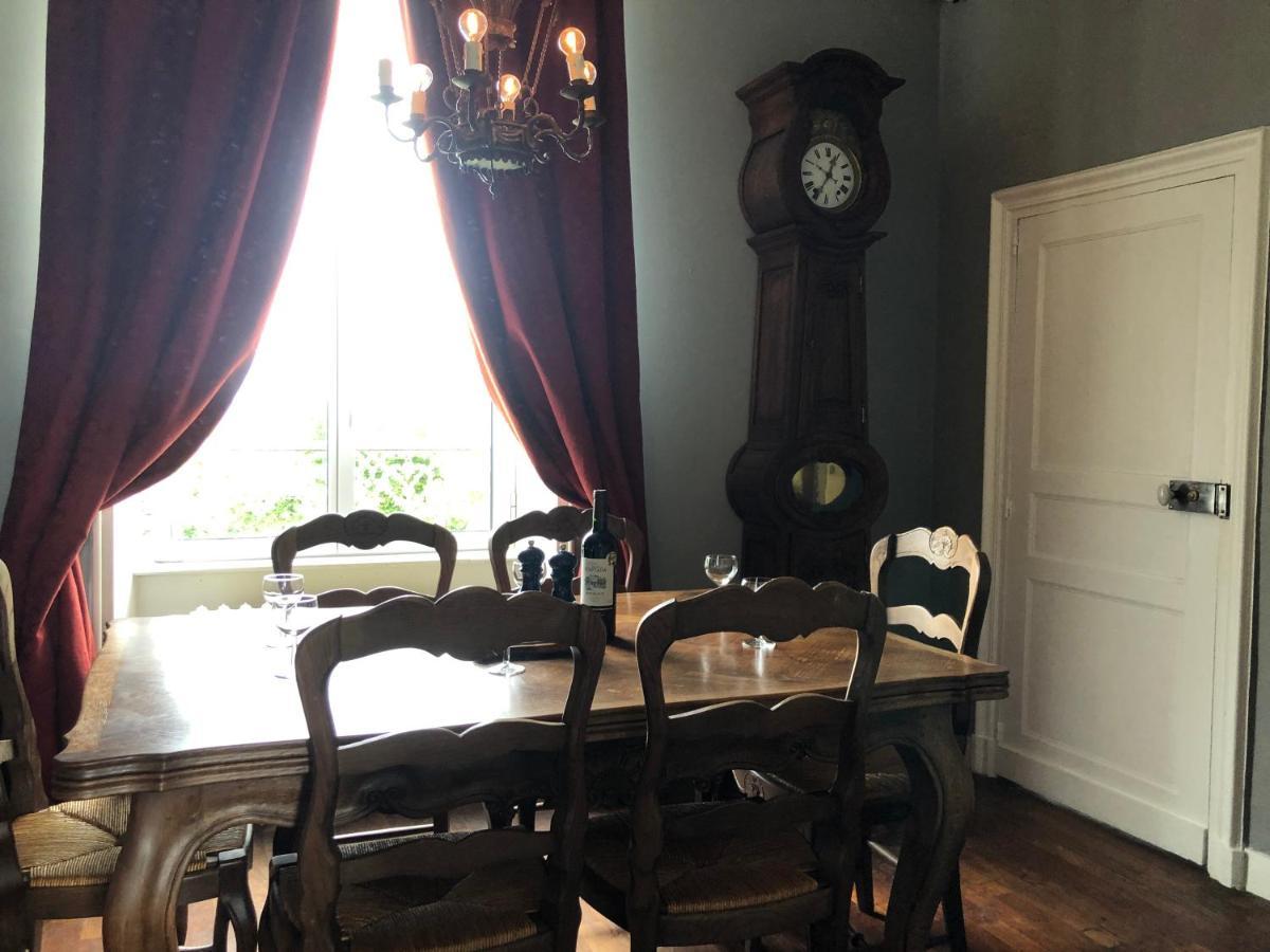La Maison Ruth Montbray Bagian luar foto