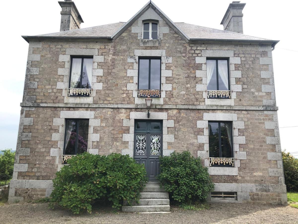 La Maison Ruth Montbray Bagian luar foto