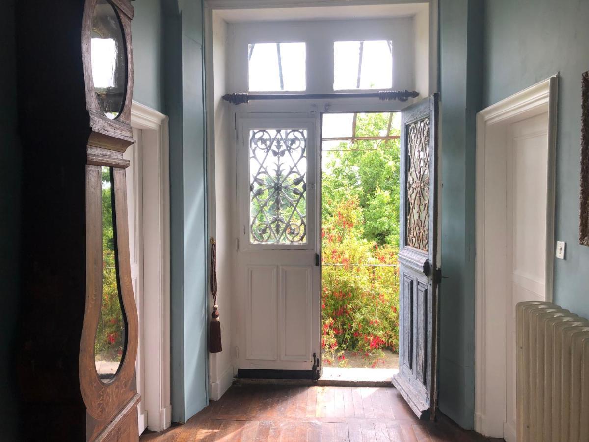 La Maison Ruth Montbray Bagian luar foto