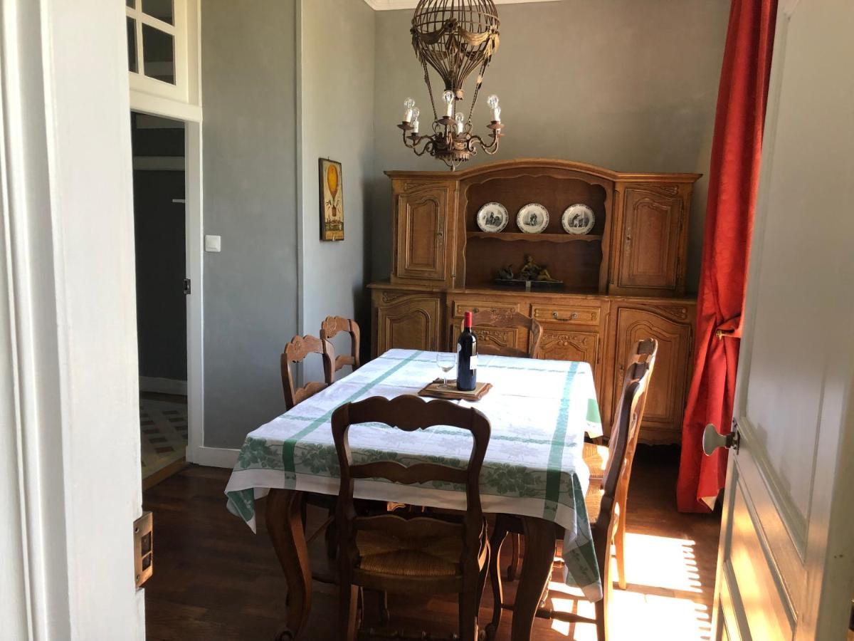 La Maison Ruth Montbray Bagian luar foto