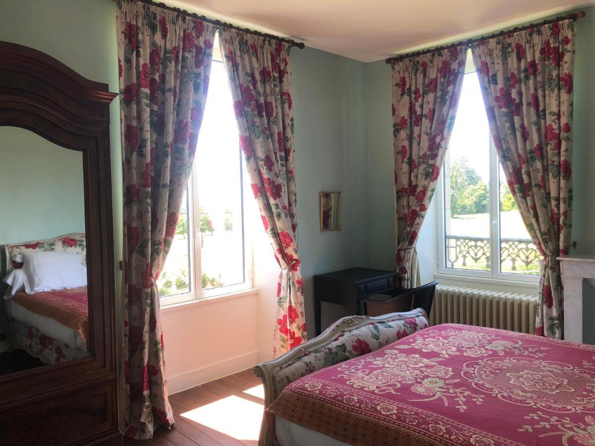 La Maison Ruth Montbray Bagian luar foto